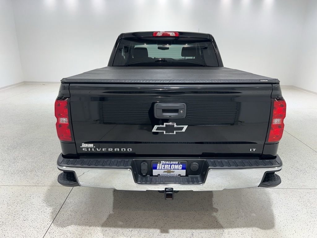 Used 2018 Chevrolet Silverado 1500 LT w/1LT Truck Crew Cab
