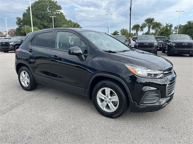 Used 2021 Chevrolet Trax LS with VIN KL7CJKSB7MB319598 for sale in Batesburg-leesville, SC