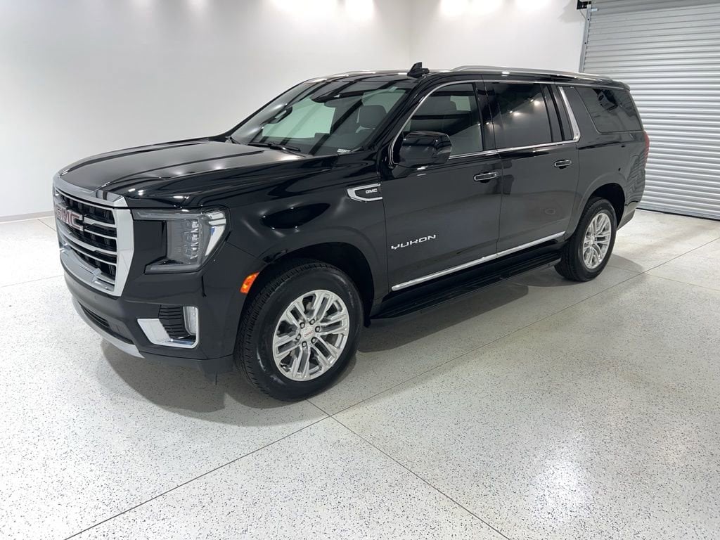 2024 GMC Yukon 4WD SLT's photo
