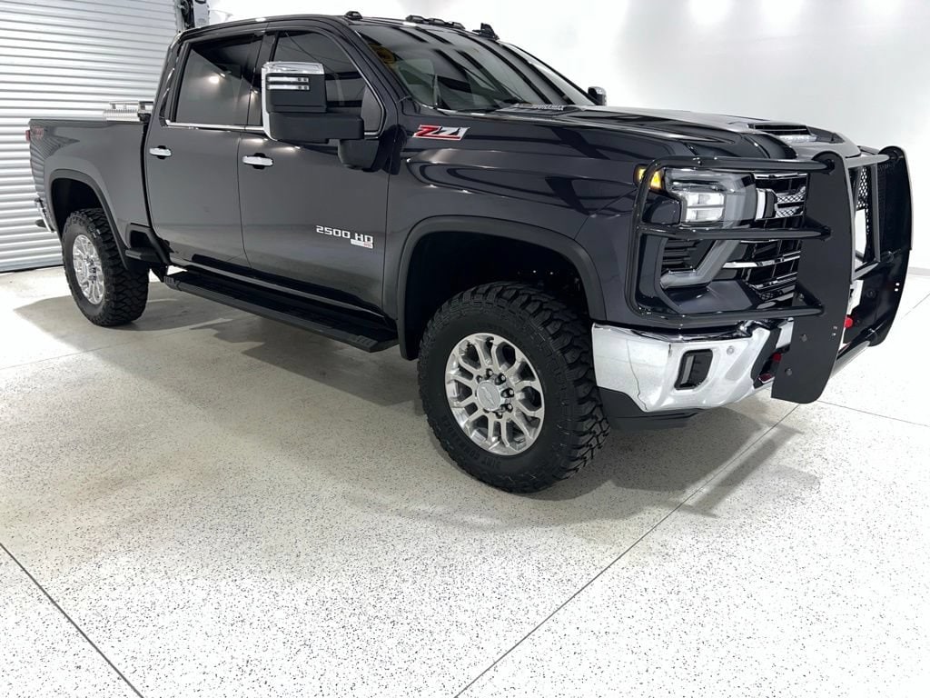 2024 Chevrolet Silverado 2500HD LTZ - Photo 7