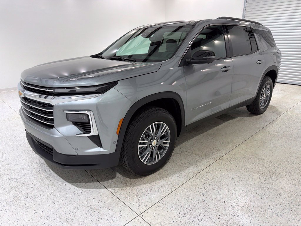 2027 Chevrolet Traverse SUV 