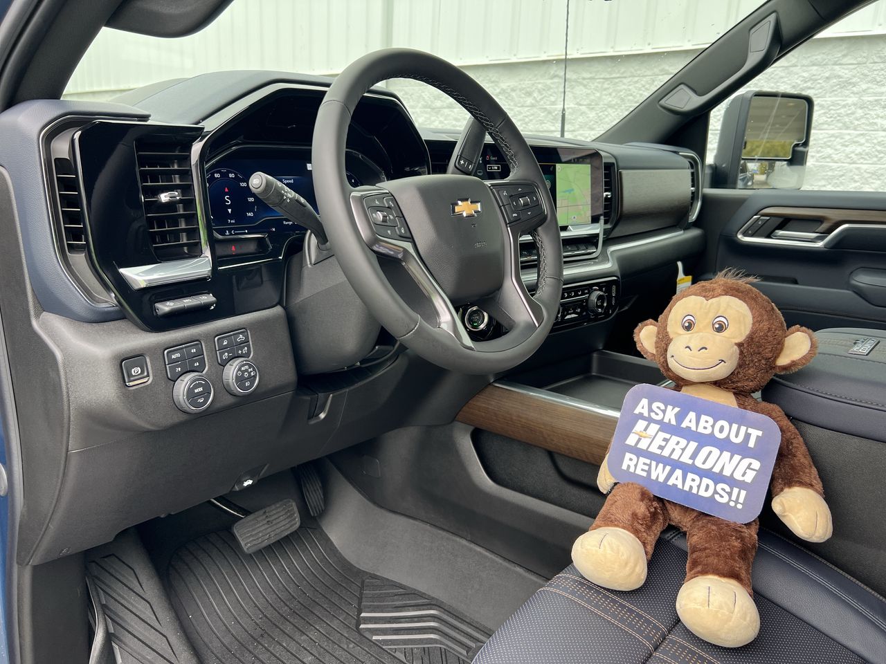 2025 Chevrolet Silverado 2500 HD High Country - Photo 40