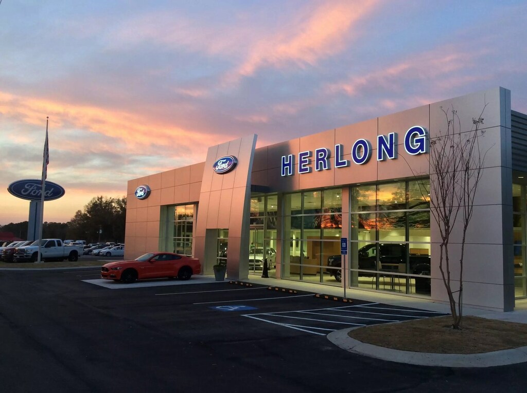 Used 2023 Ford F-150 XLT Truck SuperCrew Cab