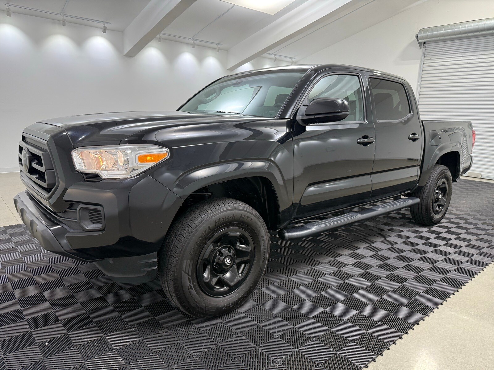 2021 Toyota Tacoma SR5 photo 3
