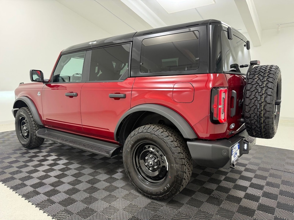 New 2026 Ford Bronco Outer Banks SUV
