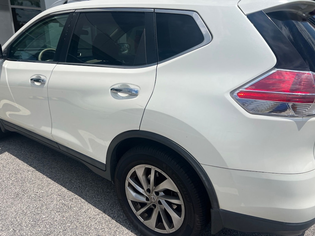 Used 2015 Nissan Rogue SL SUV