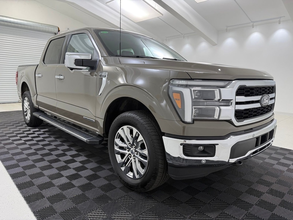 Used 2025 Ford F-150 Lariat Truck