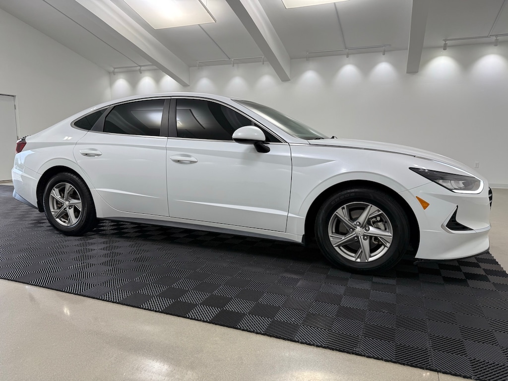 Used 2021 Hyundai Sonata SE Sedan