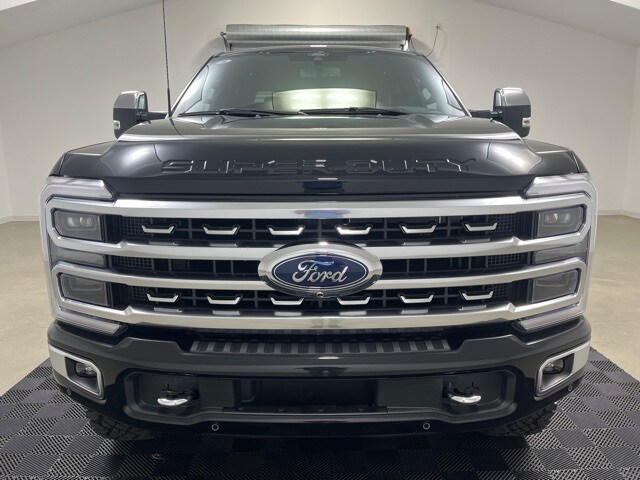 2024 Ford F-250 photo 2
