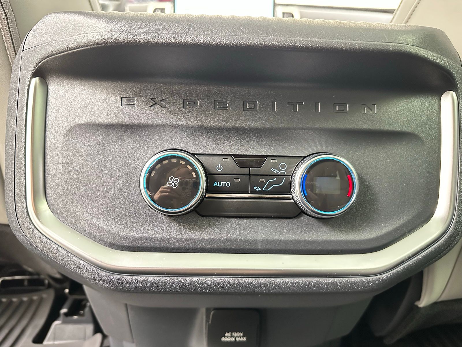 2025 Ford Expedition MAX Active - Photo 20