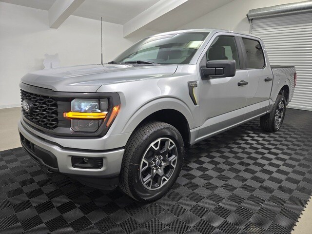 2025 Ford F-150 STX photo 3
