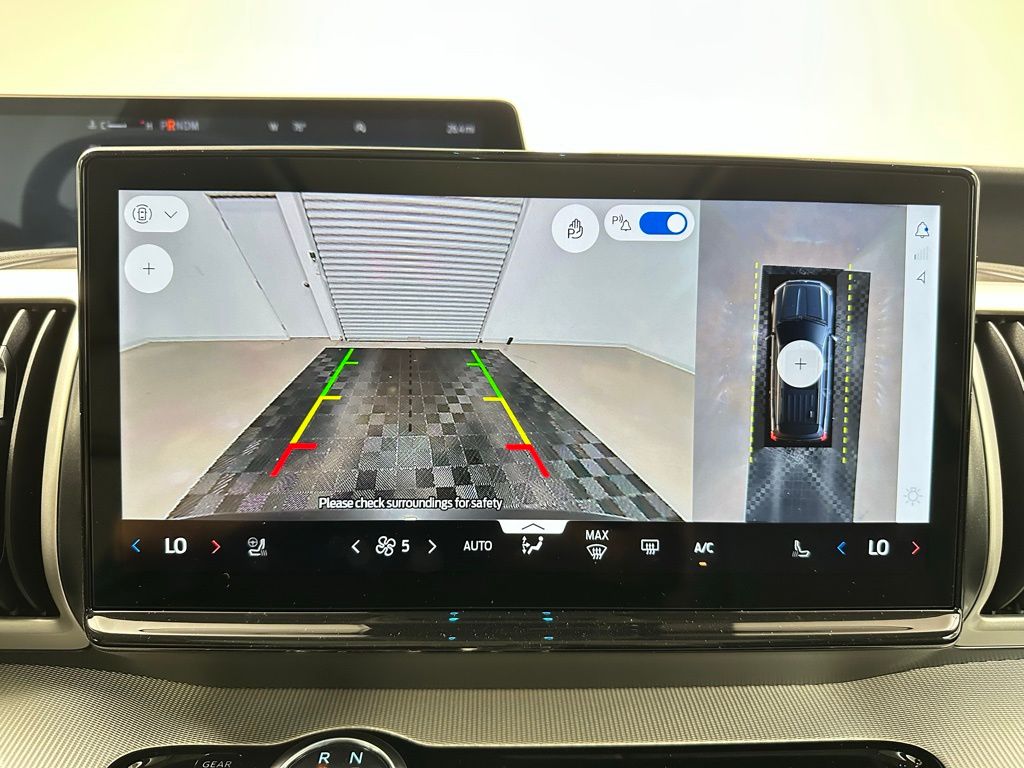 2025 Ford Expedition MAX Active - Photo 31