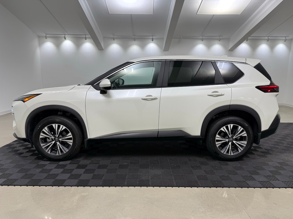 Used 2023 Nissan Rogue SV SUV