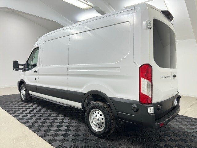 2024 Ford Transit photo 4