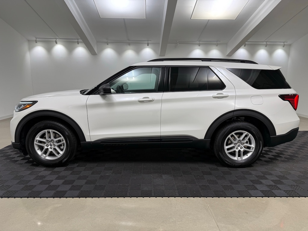 New 2026 Ford Explorer Active SUV