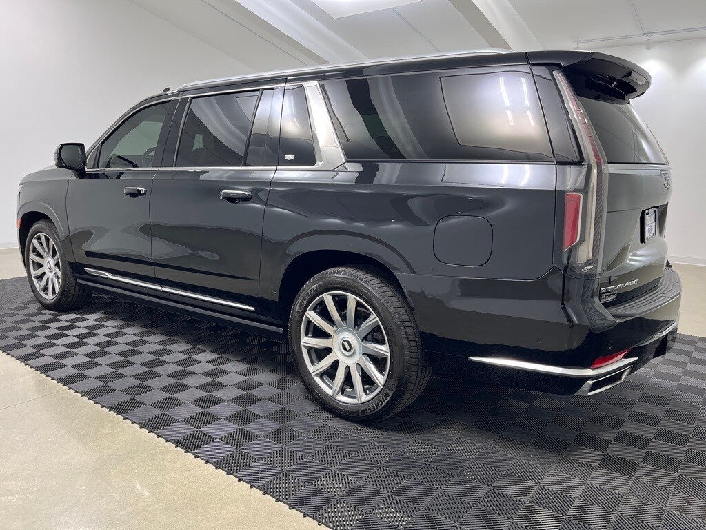 2021 Cadillac Escalade ESV Premium Luxury Platinum photo 4