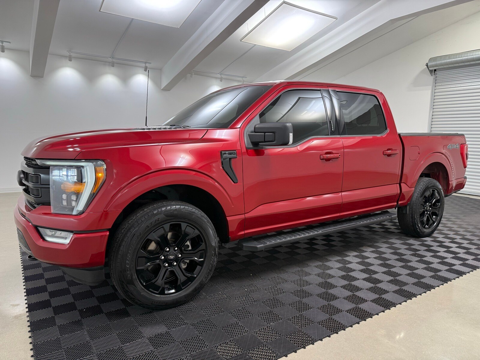 2022 Ford F-150 XLT photo 4