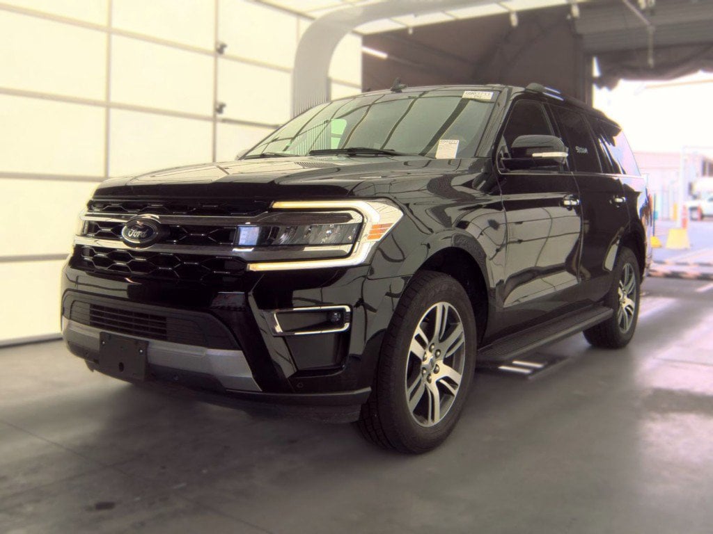 Used 2024 Ford Expedition Limited SUV