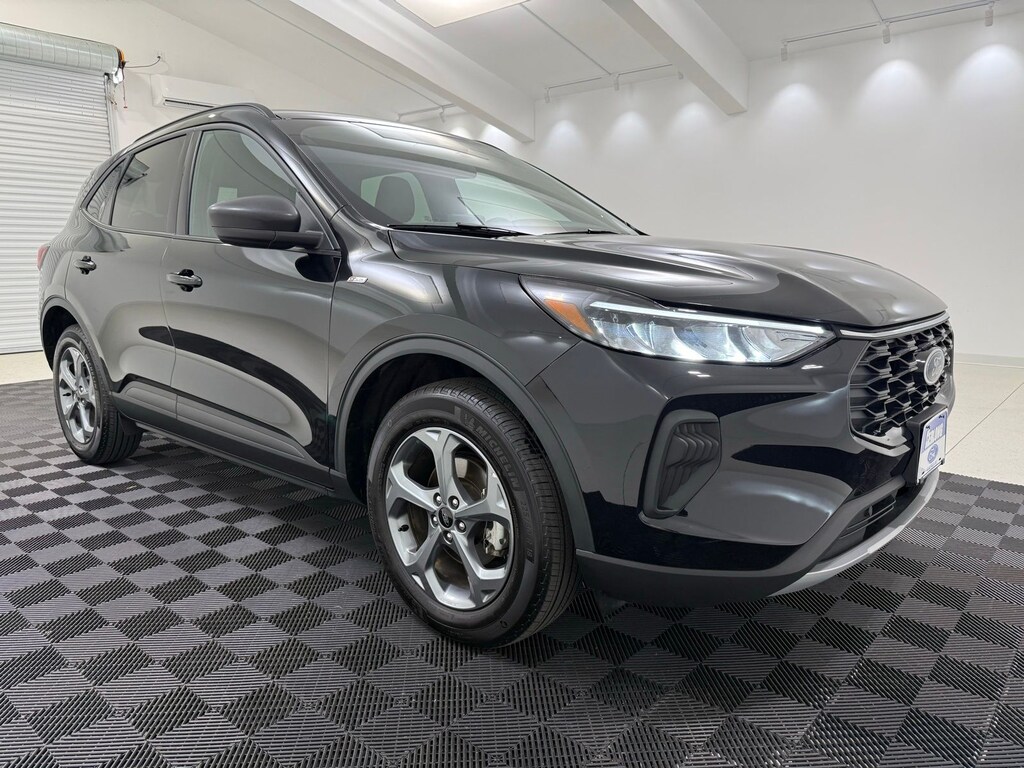 Used 2025 Ford Escape ST-Line SUV