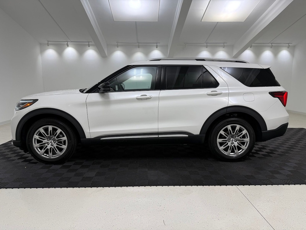 New 2026 Ford Explorer Platinum SUV