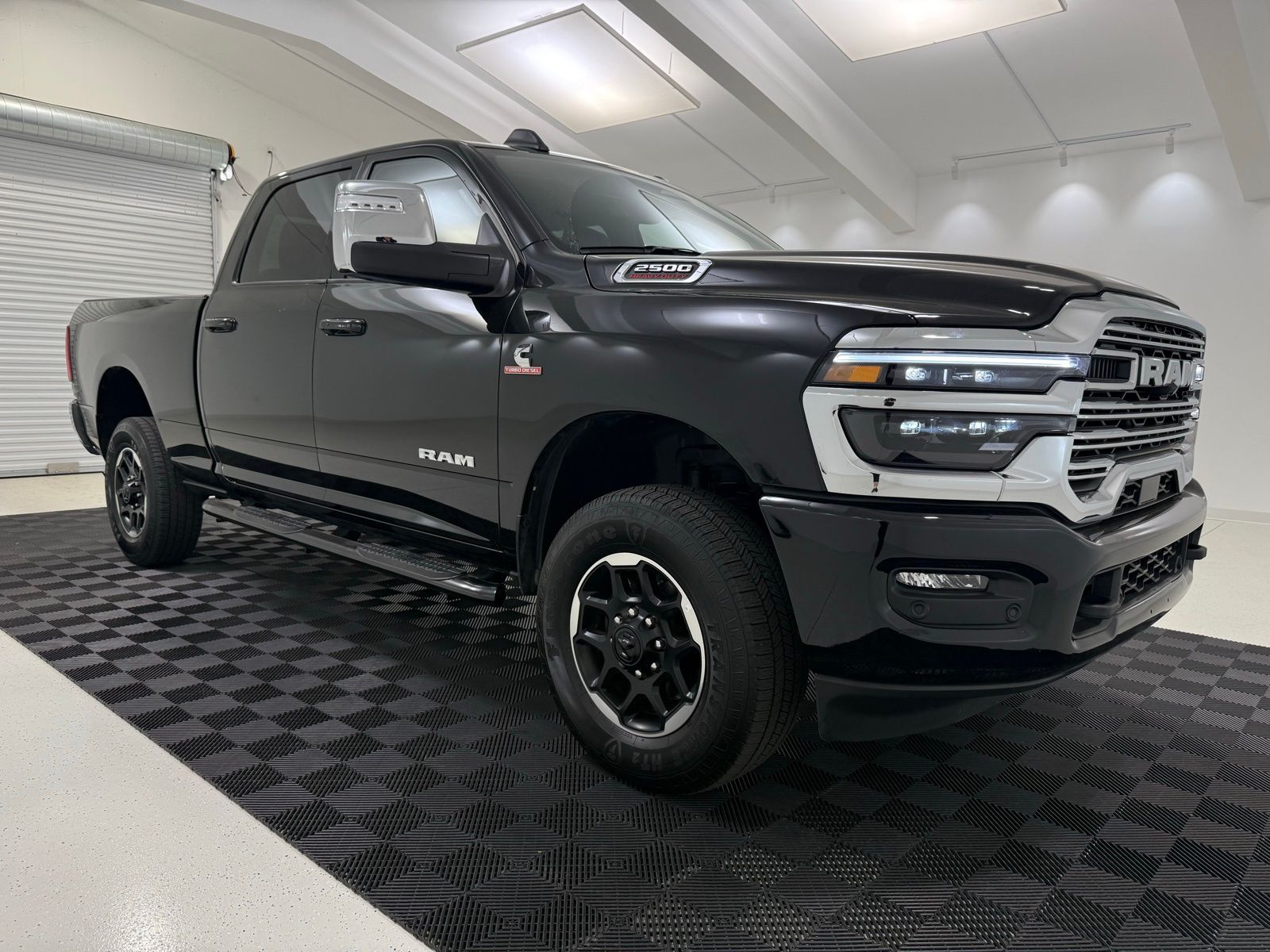 2025 RAM 2500 Laramie 4X4 Crew Cab SWB's photo