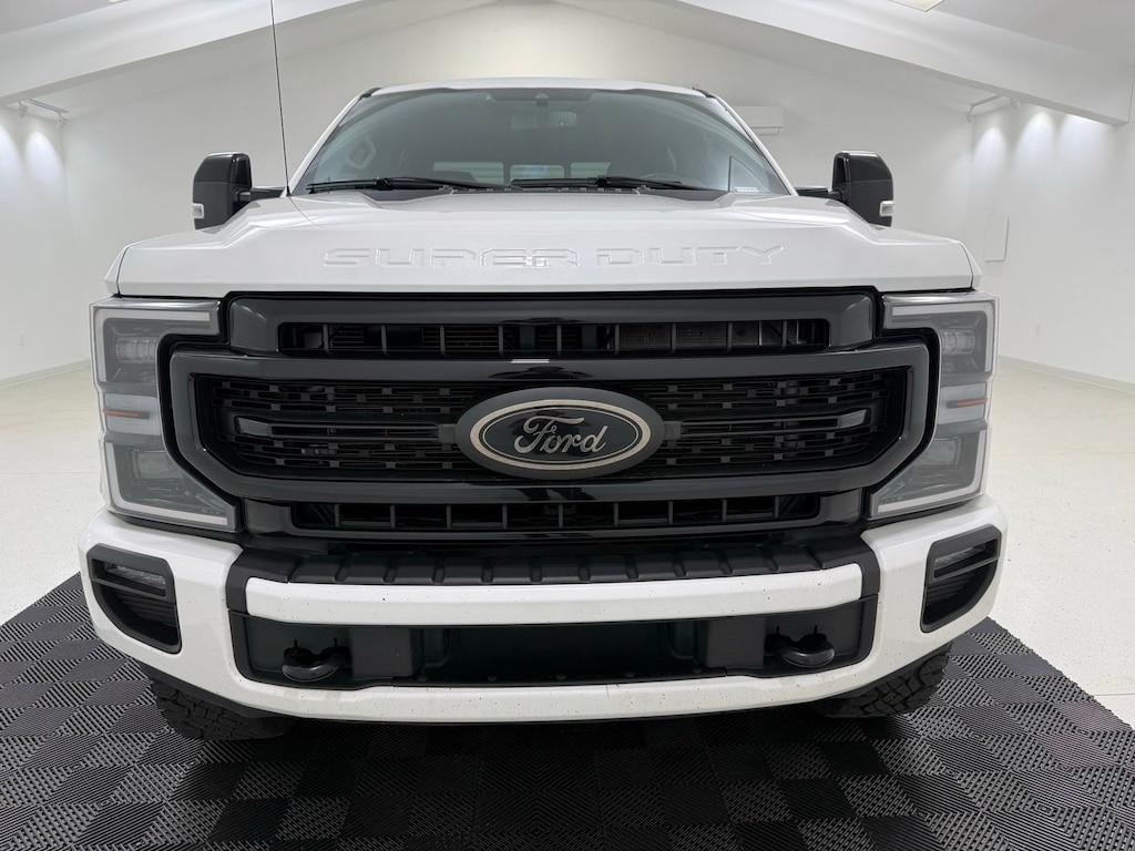Used 2021 Ford F-250SD Lariat Truck