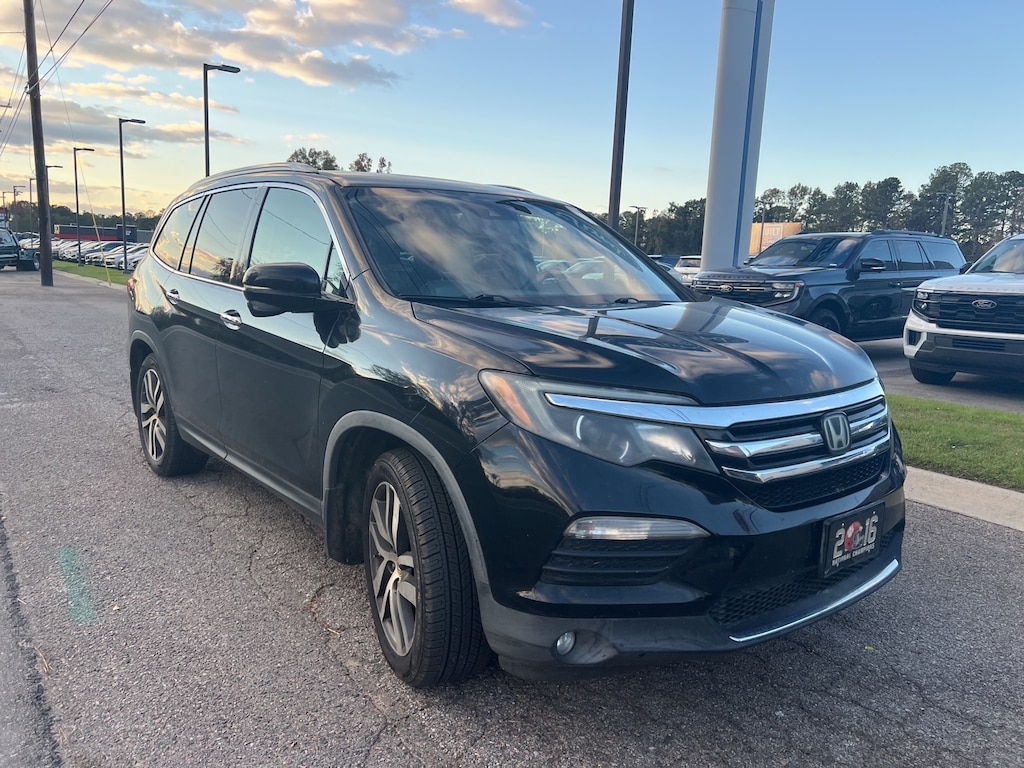 Used 2016 Honda Pilot Touring SUV