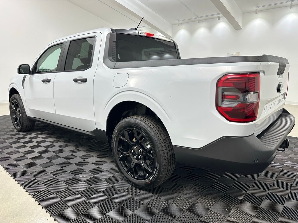 New 2025 Ford Maverick XLT Truck