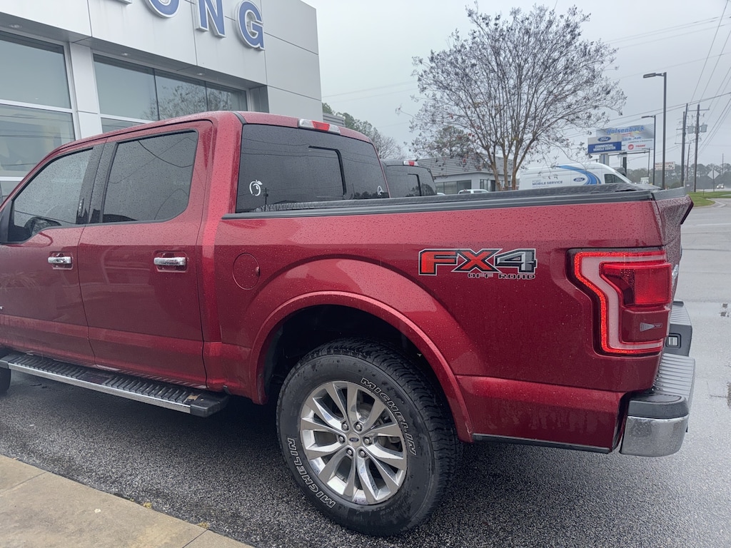 Used 2017 Ford F-150 Lariat Truck