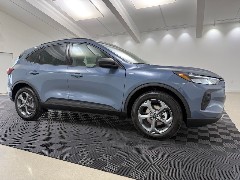 New 2026 Ford Escape ST-Line SUV