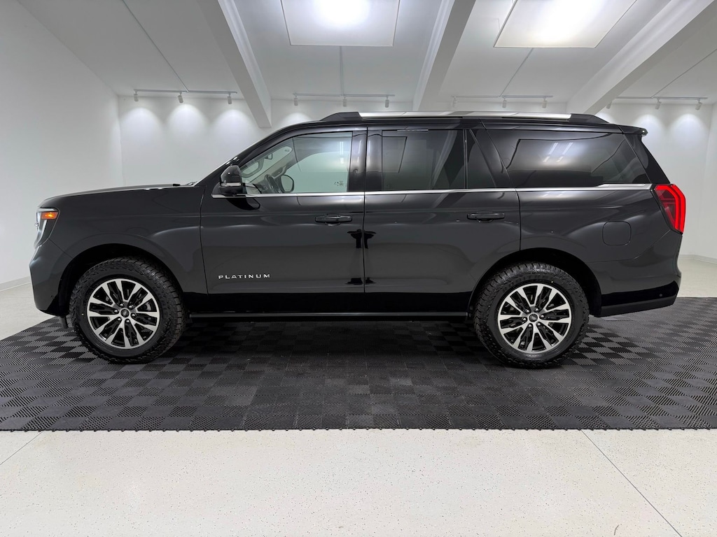 Used 2025 Ford Expedition Platinum SUV