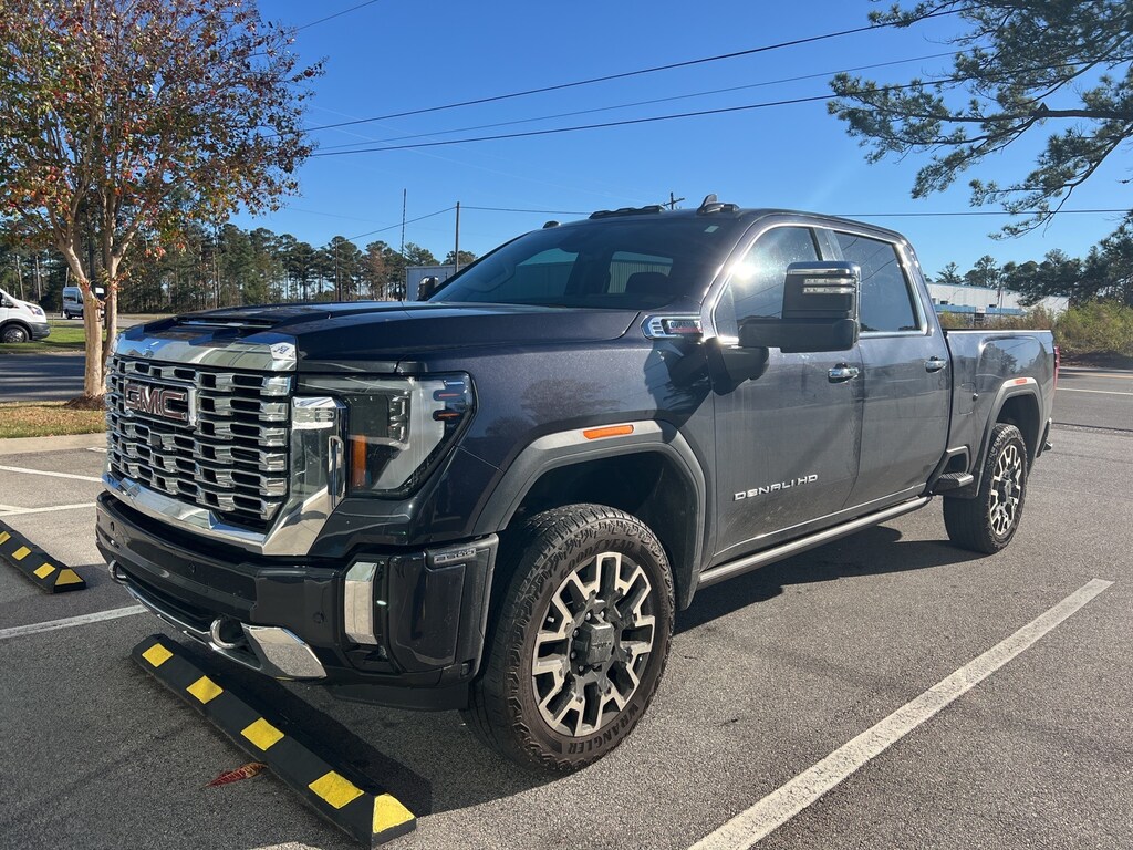 Used 2024 GMC Sierra 2500HD Denali Truck