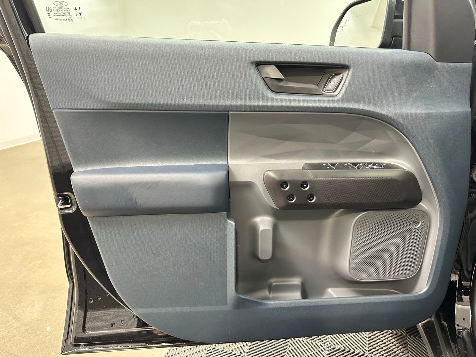 2025 Ford Maverick XLT - Photo 16