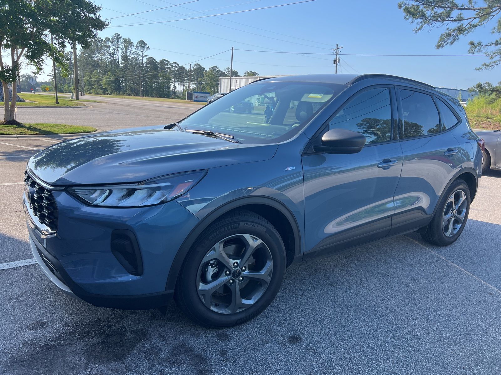 2025 Ford Escape ST-Line FWD's photo