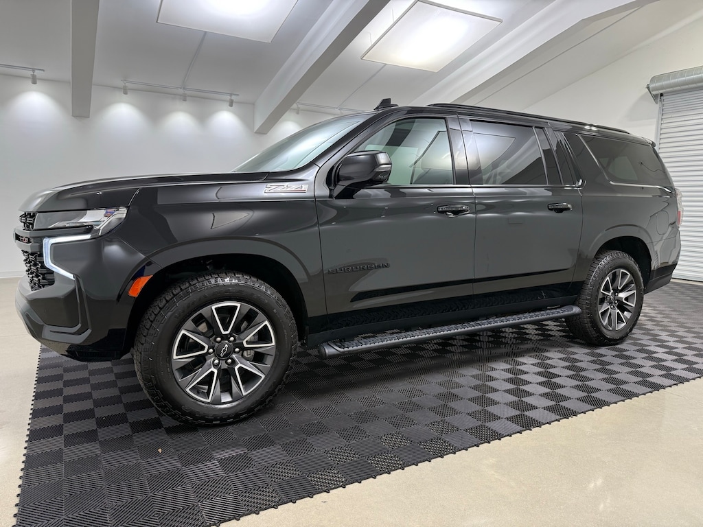 Used 2023 Chevrolet Suburban Z71 SUV