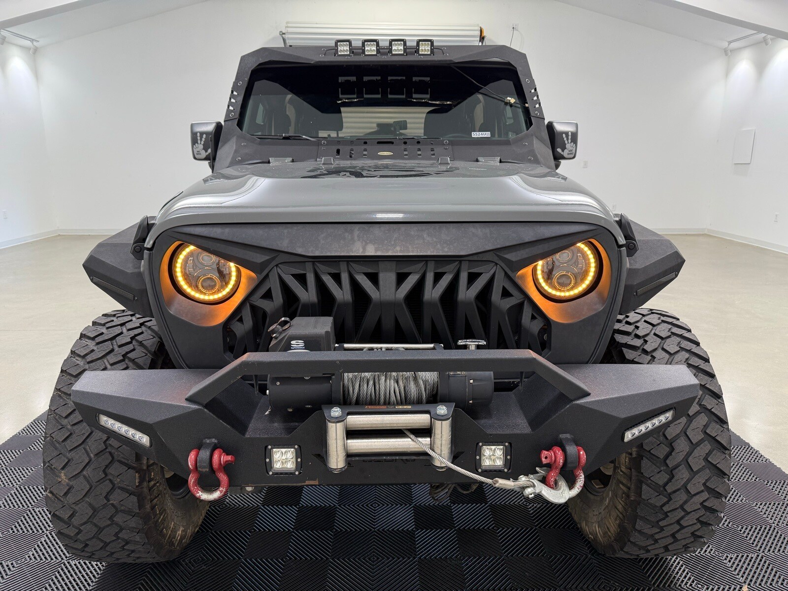 2019 Jeep Wrangler Sport photo 2