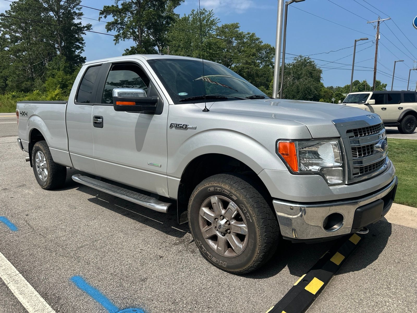 2014 Ford F-150 XLT 4x4 SuperCab 145-in's photo