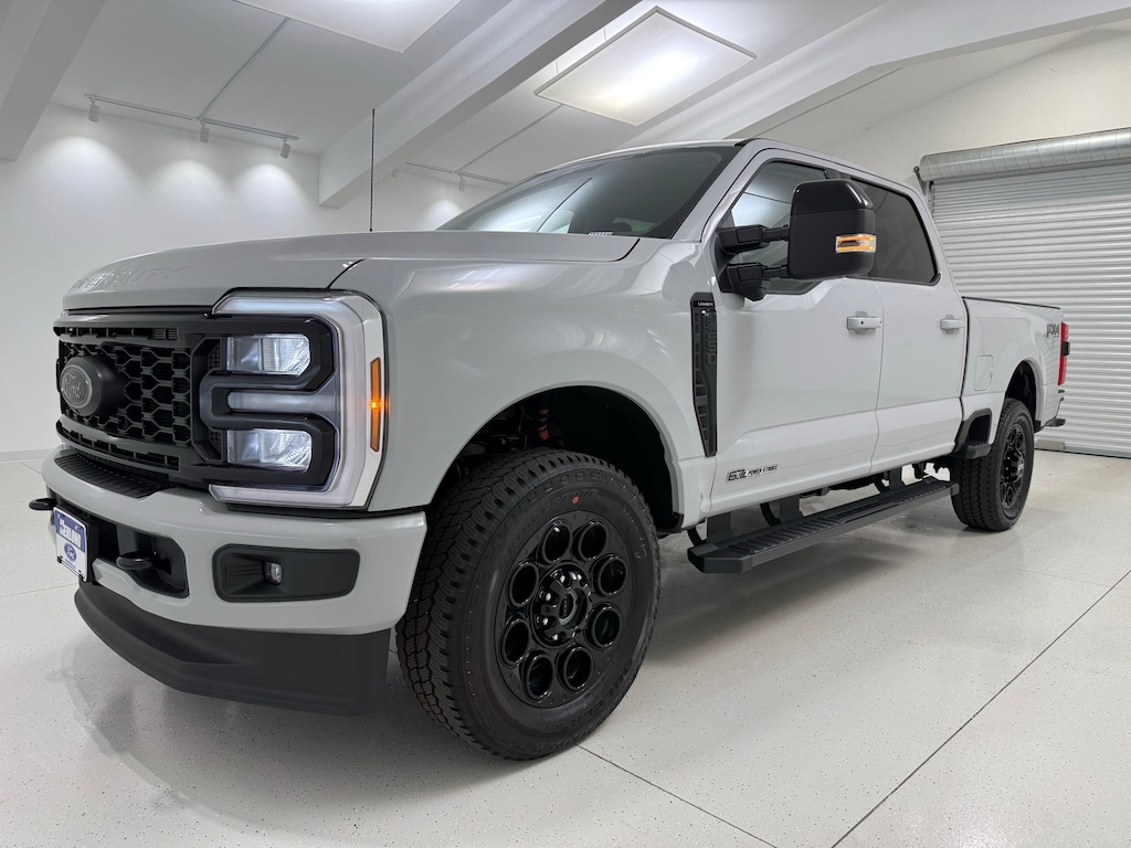 New 2026 Ford F-250SD Lariat Truck