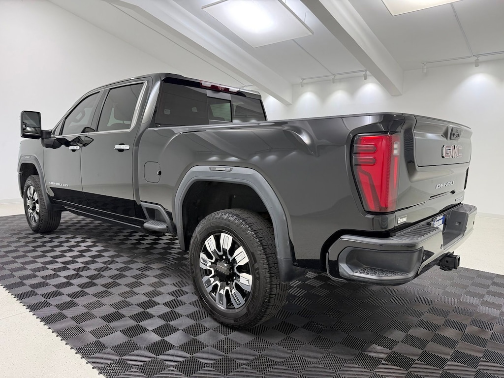 Used 2024 GMC Sierra 2500HD Denali Truck