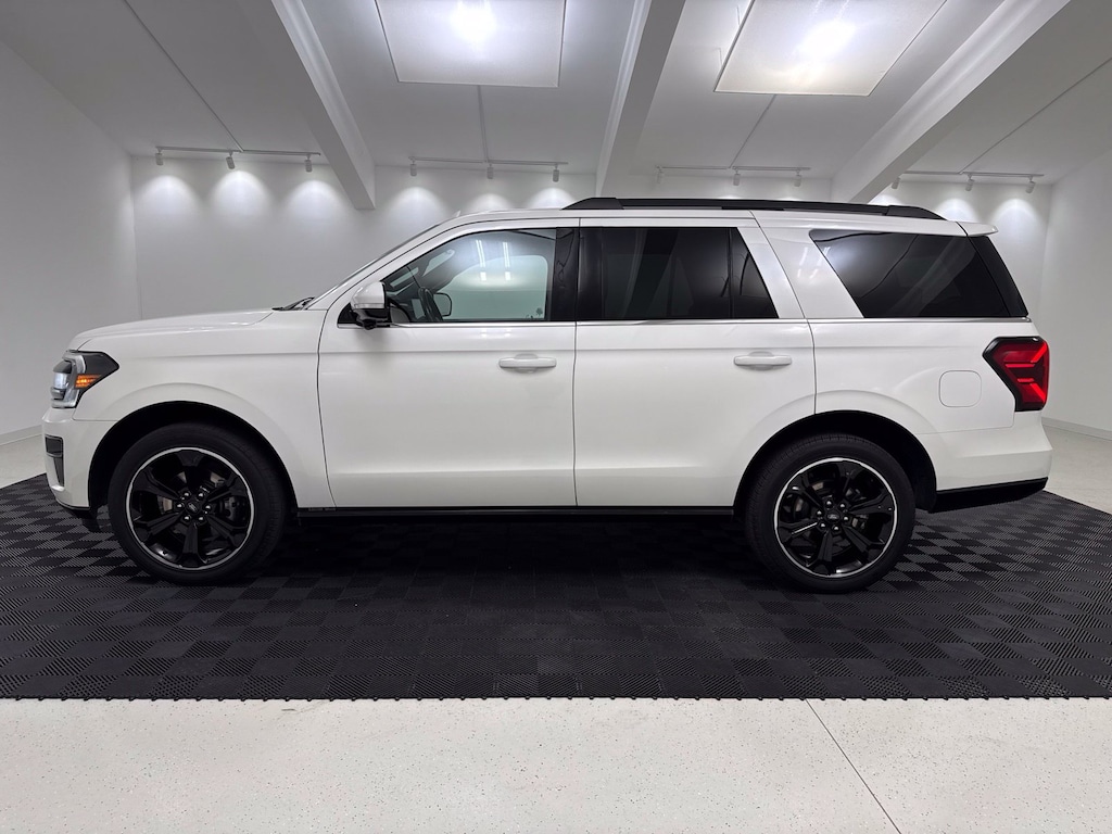 Used 2023 Ford Expedition Limited SUV