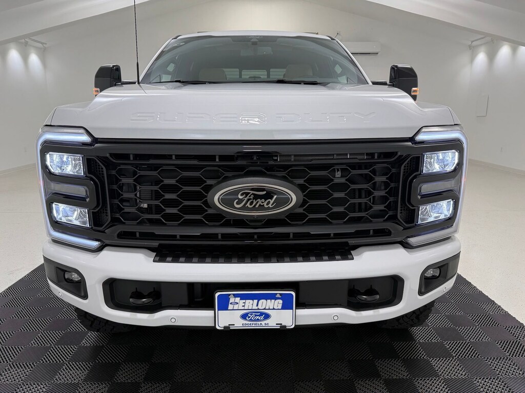 New 2026 Ford F-250SD Lariat Truck
