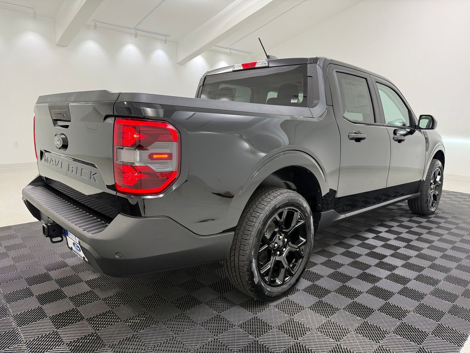 2025 Ford Maverick XLT - Photo 7