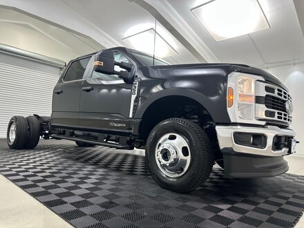 2025 Ford F-350SD XL Chassis