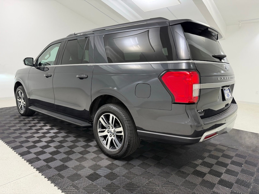 Used 2024 Ford Expedition Max XLT SUV