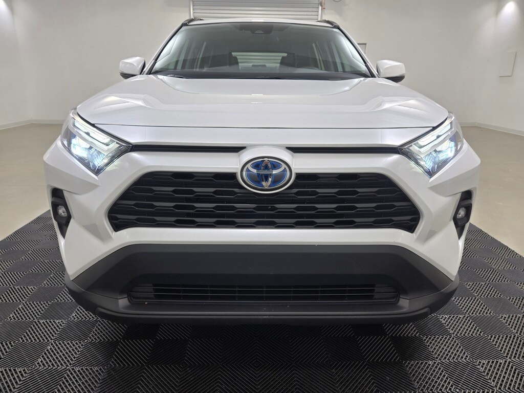 2023 Toyota RAV4 Hybrid XLE Premium photo 2