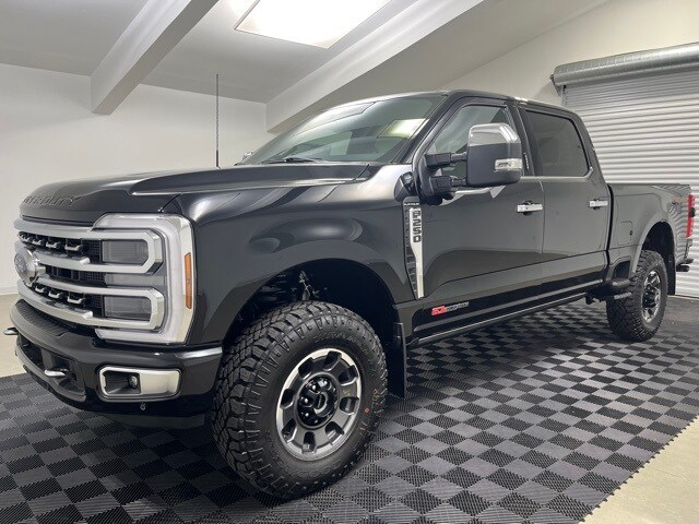 2024 Ford F-250 photo 3