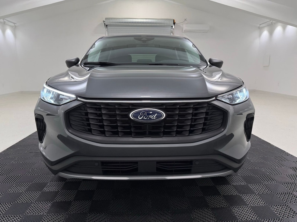 Used 2025 Ford Escape Active SUV