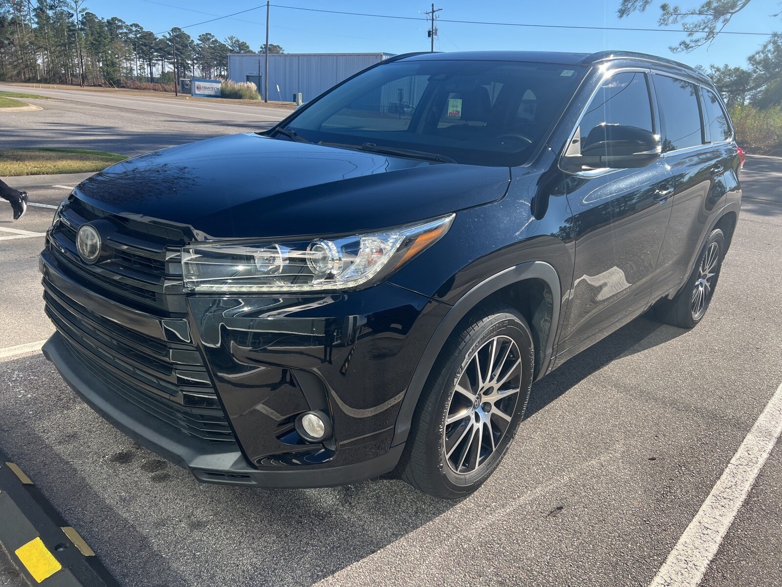 2018 Toyota Highlander SE XLE photo 2