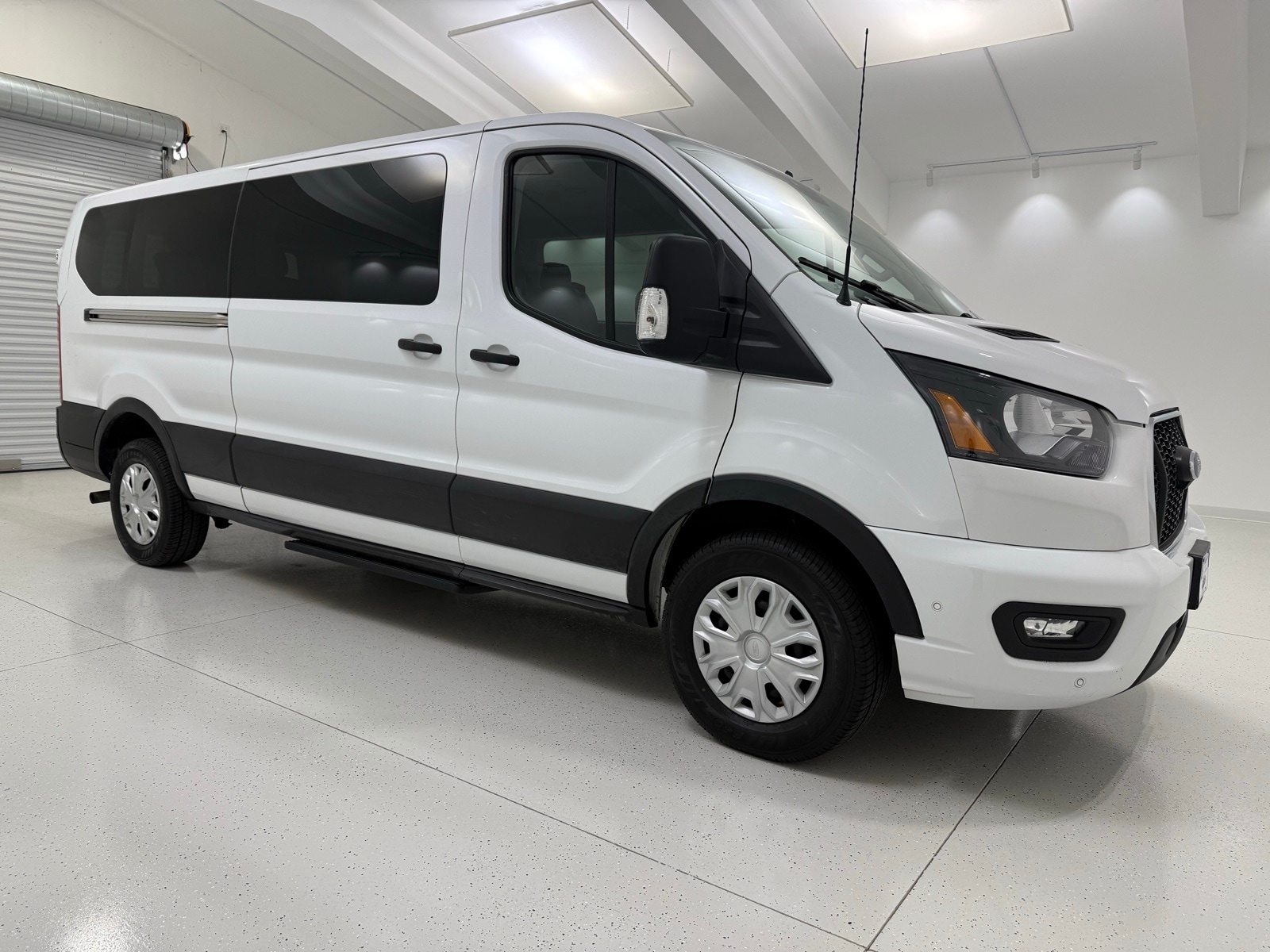 2023 Ford Transit XL's photo