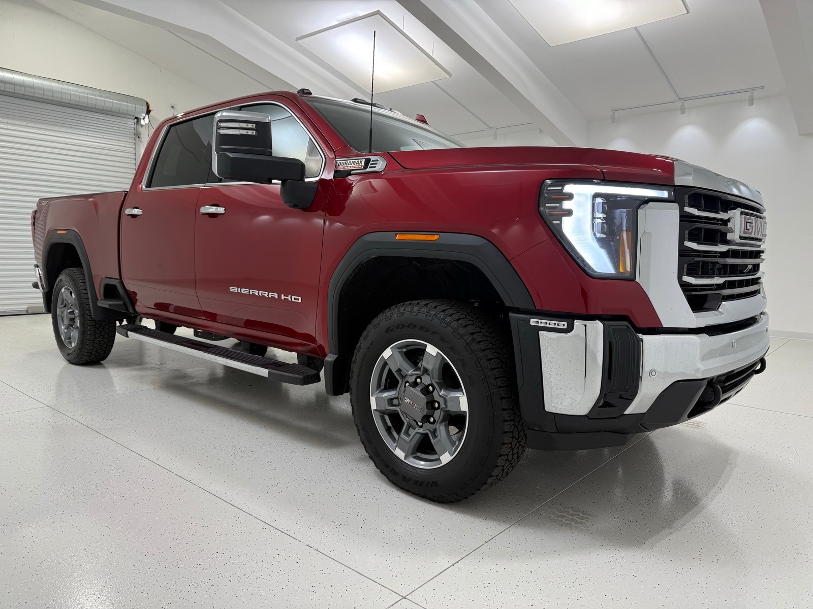 2025 GMC Sierra 3500HD SLT's photo